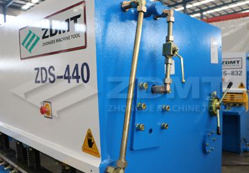 卡套式接頭體.jpg 卡套式接頭體.jpg